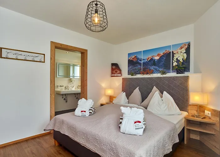 Alpen Diamond Penthouse & * سولدن