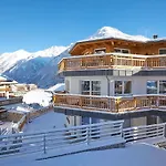 Alpen Diamond Penthouse & Lejlighed