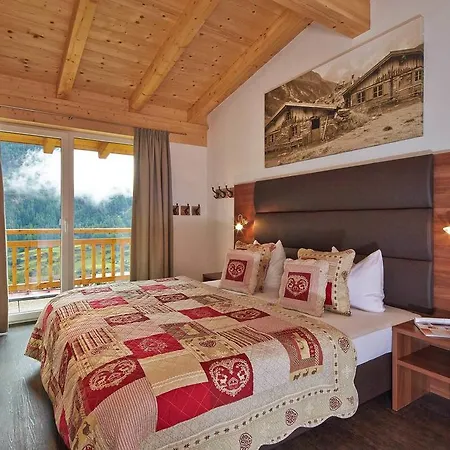 Alpen Diamond Penthouse & * سولدن