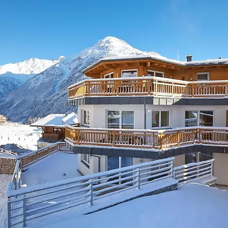 Alpen Diamond Penthouse & سولدن