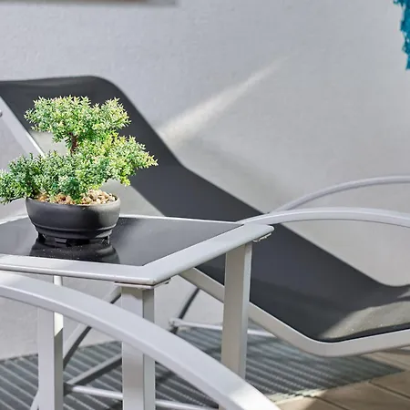 Alpen Diamond Penthouse & سولدن